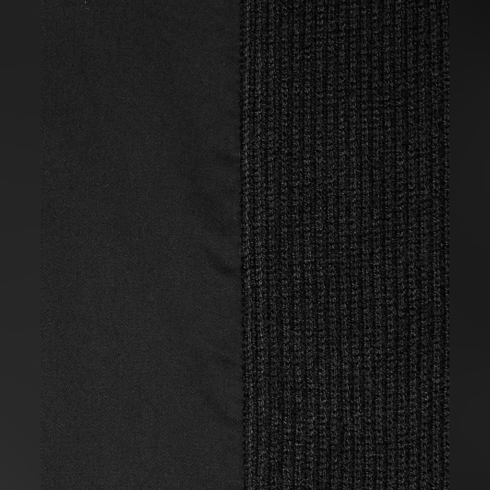 Lululemon Still At Ease Wrap in Black Size 8 - Picture 3 of 8